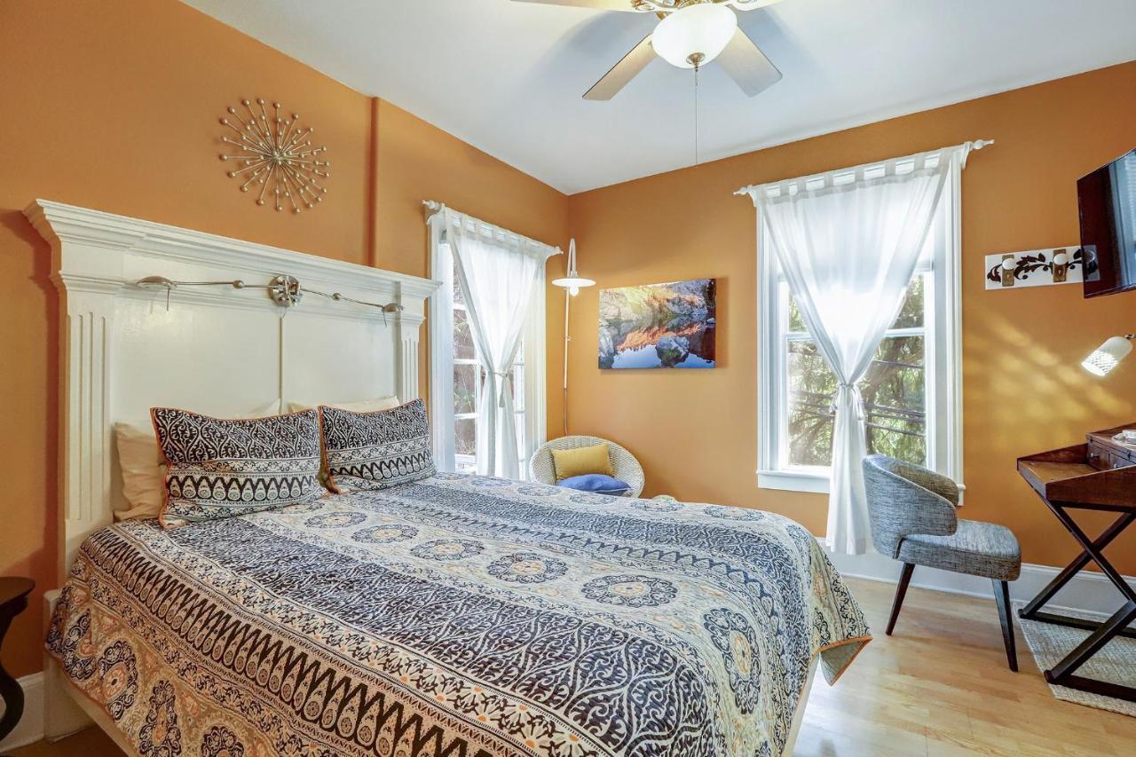 Broad Street Inn Nevada City Bagian luar foto
